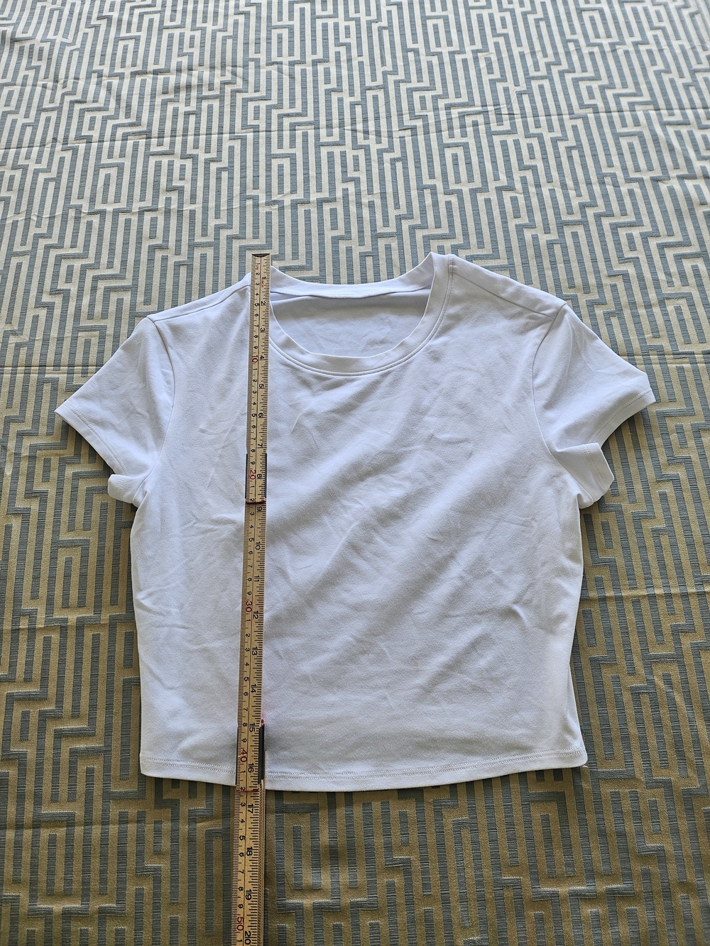ALO Cropped Finesse Short Sleeve Tee - Picture 3 of 5